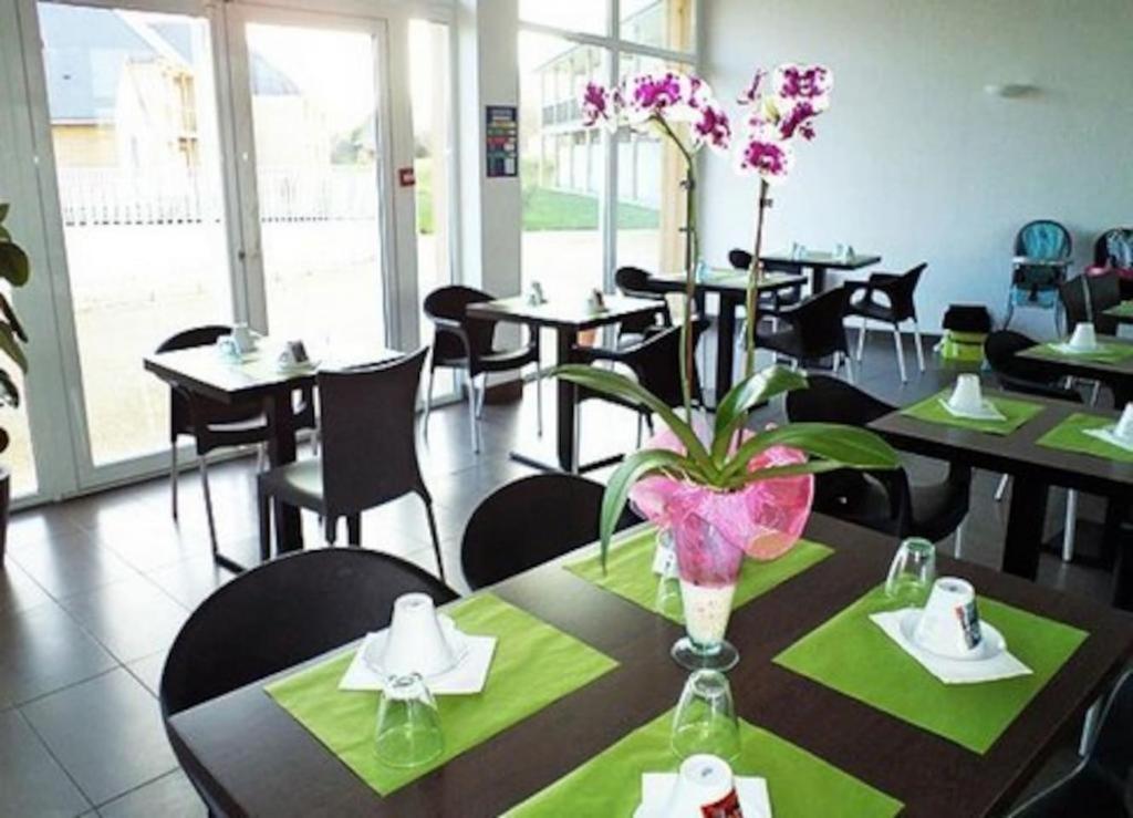 Le Fleur"H"On 11 D'Honfleur, T2 En Residence Avec Piscine, Wifi Et Parking Gratuits Equemauville Ngoại thất bức ảnh