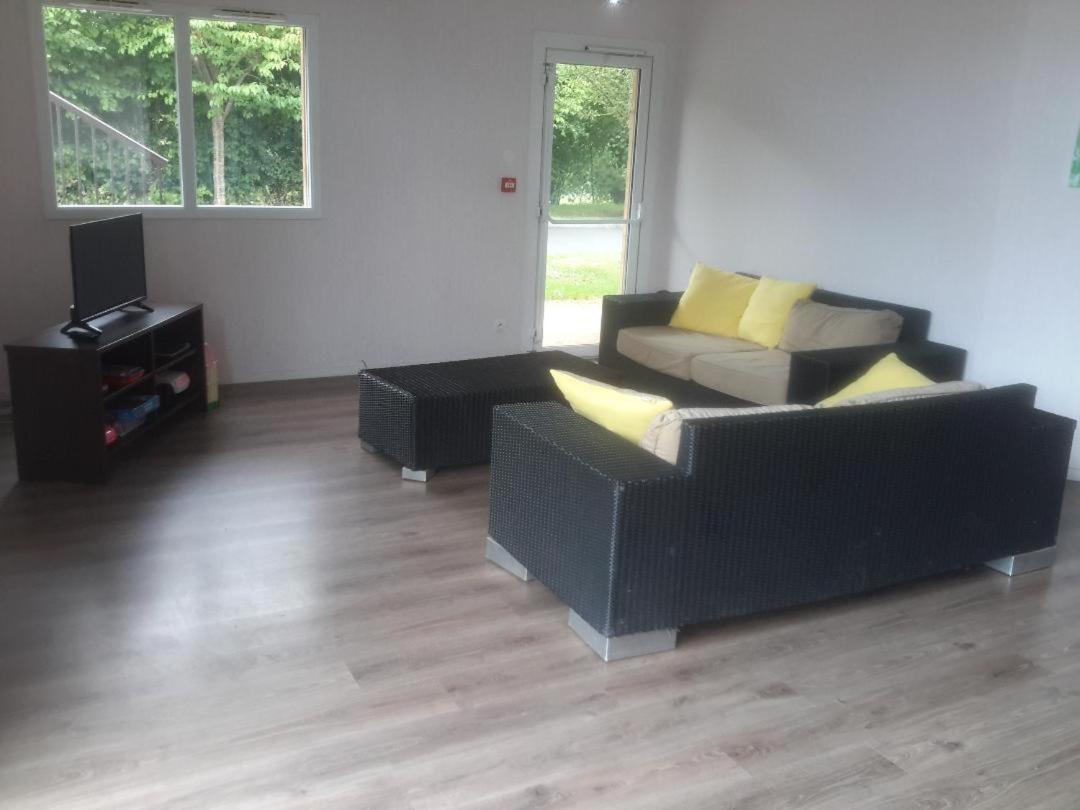 Le Fleur"H"On 11 D'Honfleur, T2 En Residence Avec Piscine, Wifi Et Parking Gratuits Equemauville Ngoại thất bức ảnh